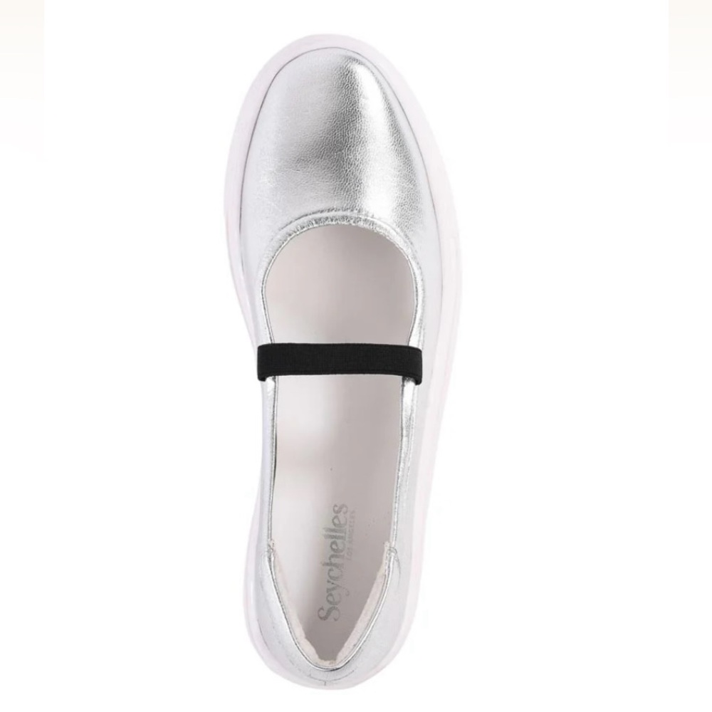 Seychelles Silver Metallic Moon Child Shoes/Anthropologie